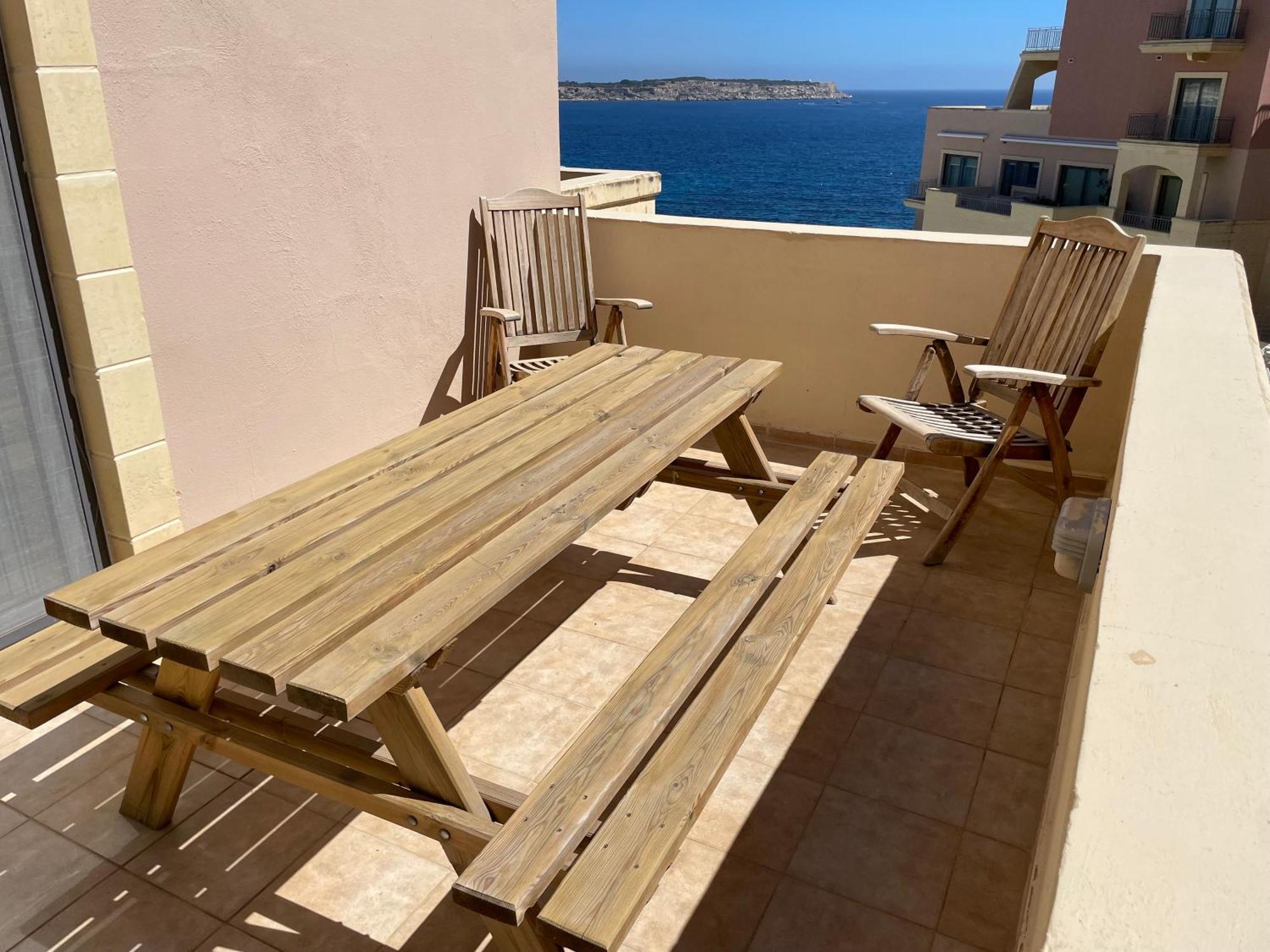 Apartment Spacious Luxurious With Seaview